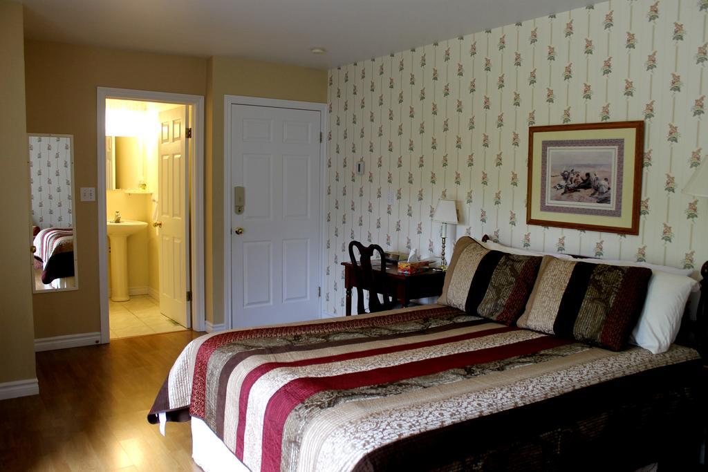 Mackenzie House B&B By Elevate Rooms Порт Хоуксбъри Стая снимка